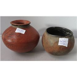 2 Antique Ollas