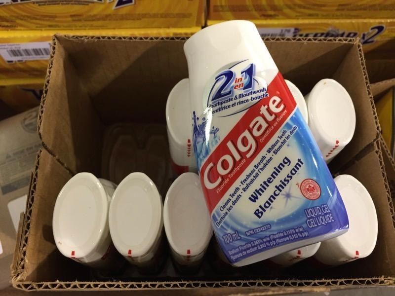 Case lot of 10 Colgate toothpaste