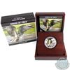 Image 1 : 2013 Niue $2 Birds of Prey - Osprey Fine Silver Coin (TAX Exempt)