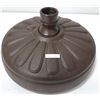 Image 1 : PATIO UMBRELLA BASE