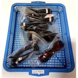 6 PAIRS OF SUNGLASSES