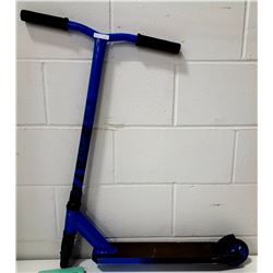 BLUE TWO WHEEL MPG SCOOTER
