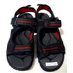 OZARK TRAIL MEN SIZE 11 SANDALS