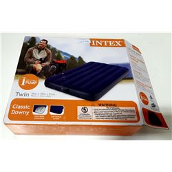 INTEX TWIN SIZE INFLATABLE MATTRESS