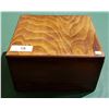 Image 1 : VINTAGE KEEPSAKE STORAGE BOX