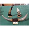 Image 1 : CARVED HORNS & SMALL HORN SET