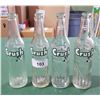 Image 1 : 4 VINTAGE ORANGE CRUSH POP BOTTLES