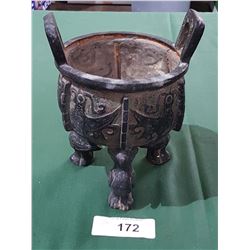 MING DYNASTY COPY OF A POT W/BIRD MOTIF