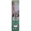 Image 1 : ANTIQUE GLASS OIL LAMP