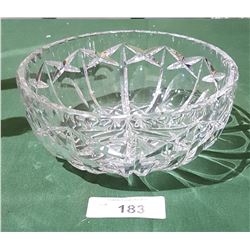 BEAUTIFUL CRYSTAL BOWL IN OLIVE & CROSS PATTERN