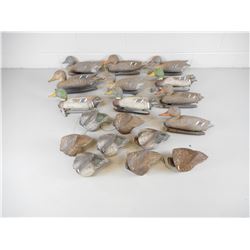 BAG OF DUCK DECOYS