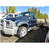 Image 2 : 2005 FORD F550 DUALLY TRUCK