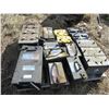 Image 2 : 2 PALLETS OF BATTERIES