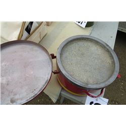 STRAINING POT WITH LID (RED)