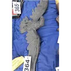 EAGLE ORNAMENT (CAST)