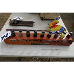 SYNCRUDE BITUMEN SAMPLE ON DISPLAY BOARD