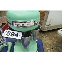 HAMILTON BEACH TRIPLE MILK SHAKE MACHINE WITH CUPS