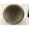 Image 6 : Large Pueblo Style Handmade Pot