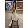 Image 5 : Nice Antique Stitching Horse