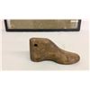 Image 4 : Civil War Blanket and Child’s Shoe Form