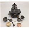 Image 1 : Salesman Sample/Dollhouse Size Cast-Iron Stove etc.