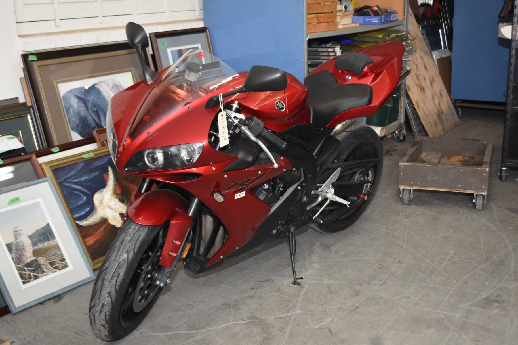 Yamaha R1-2005 motorcycle with inline 4 cylinder 1000cc engine, 2700kms ...