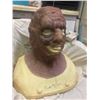 Image 2 : TOXIC AVENGER WORLD PEACE ADULT SWIM SCREEN USED APPLIANCES IN LIFE CAST