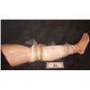 Image 1 : THE KNICK SEVERED SILICONE LEG 4