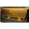 Image 2 : YELLOW 5 FOOT ROLLING CART