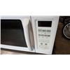 Image 3 : MAYTAG INVERTER MICROWAVE WORKING CONDITION