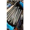 Image 3 : 6 BOXES 1/2 X 8 INCH NC CAP SCREWS