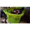 Image 2 : TOTE OF SKI GOGGLES