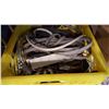Image 2 : CRATE OF EXTENTION CORDS