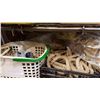 Image 2 : BOX OF TAPE GUN PRICE GUN TOW ROPE AND HARDWARE