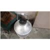Image 1 : VINTAGE METAL GAS CAN