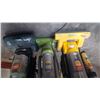 Image 3 : LOT OF 3 VACUUMS