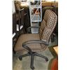 Image 2 : OFFICE CHAIR