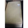 Image 2 : YELLOW OTTOMAN