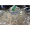 Image 2 : CRYSTAL SHRIMP COCKTAIL DISHES AND LIDDED CRYSTAL CANDY DISH