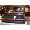 Image 2 : BOMBAY WATCH CASE