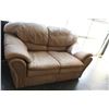 Image 2 : BEIGE LEATHER LOVESEAT