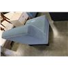 Image 2 : BLUE UPHOLSTERED ACCENT CHAIR