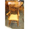 Image 1 : MAPLE ROCKER