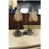 Image 2 : 2 FLOWER TABLE LAMPS
