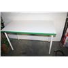 Image 1 : WHITE DESK