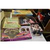 Image 1 : ET TRAY 2 VINTAGE GAMES AND MARVEL CHESS PIECES