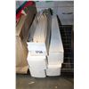 Image 1 : SIXTY 2 1/2 INCH PAINTBRUSHES