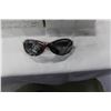 Image 2 : 2 BOXES SUNGLASSES