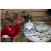 Image 2 : ART GLASS DISH AND BASKETS