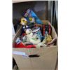 Image 1 : BOX OF M&M COLLECTIBLE TINS AND BEANIE BABIES